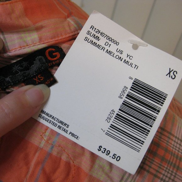 NWT Guess red white plaid logo shirt top XS extra small - Picture 8 of 8